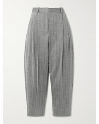 Stella McCartney - Verkürzte Karottenhose Aus Twill Aus Einer Wollmischung Mit Nadelstreifen Und Falten - Lyst