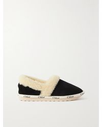 Chloé - Woody Slippers Aus Veloursleder Mit Shearling-Futter Und Logo - Lyst