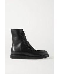 legres 16 suede ankle boots