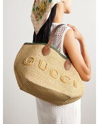 クラッチバッグ GUCCI EMBROIDERED RAFFIA GUCCI SUMMER CLUTCH Gucci Embroidered Raffia Summer Clutch in Metallic | Lyst