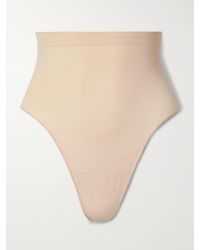 Skims - Seamless Sculpt High-Waisted Thong – Sand – Hoch Sitzender String - Lyst