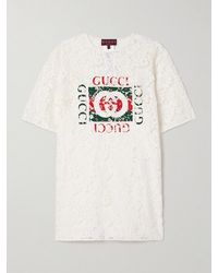 Gucci - T-Shirt Aus Schnurgebundener Spitze Mit Print - Lyst