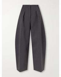 Jacquemus - Le Pantalon Ovalo Pleated Stretch-Crepe Barrel-Leg Pants - Lyst