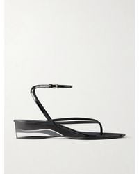Alaïa - Tong 30 Patent-Leather Wedge Sandals - Lyst