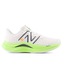 New Balance - Mujer Fuelcell Propel V4 En, Synthetic, Talla - Lyst