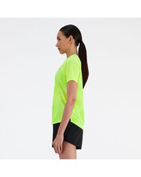 New Balance - London Edition Printed Nb Athletics Short Sleeve In Green Poly Knit - Lyst
