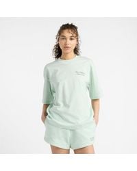 New Balance - Donna Linear Graphic Oversized T-Shirt - Lyst