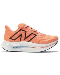 New Balance - Femme Fuelcell Supercomp Trainer V2 En/Noir, Synthetic, Taille - Lyst