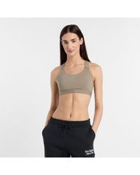 New Balance - Mujer Nb Essential Train Bra En, Poly Knit, Talla - Lyst