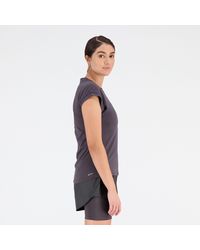 New Balance - Impact run at n-vent short sleeve top in nero - Lyst