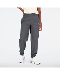 New Balance - Femme Pantalons Athletics Remastered Woven Pant En, Polywoven, Taille - Lyst