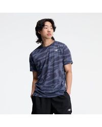 New Balance - Printed accelerate short sleeve in grigio - Lyst