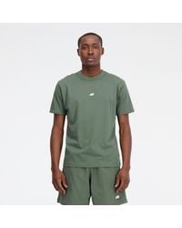 New Balance - T-shirt athletics remastered graphic cotton jersey short sleeve in verde - Lyst