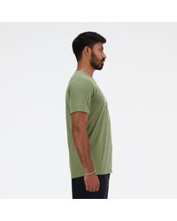 New Balance - Sport Essentials Heathertech Graphic T-shirt In Green Poly Knit - Lyst