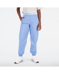 New Balance - Femme Pantalons Athletics Remastered Woven Pant En, Polywoven, Taille - Lyst