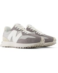 New Balance - 327 In Grey Suede/mesh - Lyst