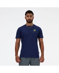 New Balance - Sport essentials bookshelf t-shirt in blau - Lyst