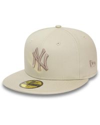 KTZ - New York Yankees League Essential Light Beige 59fifty Fitted Cap - Lyst