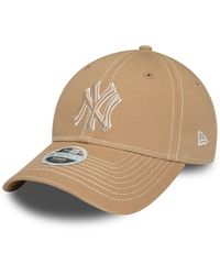 KTZ - New York Yankees Womens Washed Beige 9twenty Adjustable Cap - Lyst