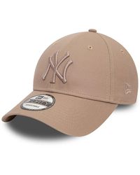KTZ - New York Yankees League Essential Pastel 9forty Adjustable Cap - Lyst