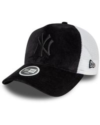 KTZ - New York Yankees Womens Velour A-frame Trucker Cap - Lyst