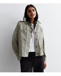 New Look - Light Cotton Pocket Front Crop Shacket - Lyst