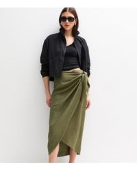New Look - Crinkled Sarong Midi Skirt - Lyst