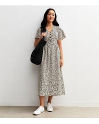 New Look - Polka Dot Print Flutter Sleeve Midi Dress - Lyst
