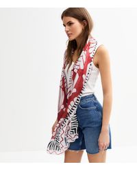 New Look - Satin Shell Print Scarf - Lyst