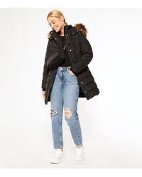 black faux fur hood fitted puffer jacket