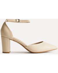 Linzi - Leona Closed Back Court Block Heels - Lyst