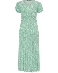 M Com - Petite Shirred Waist Printed Crinkle Dress - Lyst