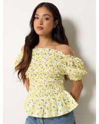 PixieGirl Petite - Pixiegirl Petite Shirred Top - Lyst