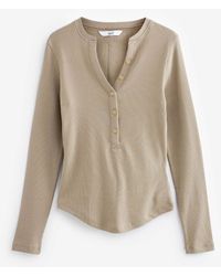 Next - Geripptes Langärmeliges Henley-Top Mit Knopfleiste - Lyst