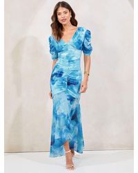 Lipsy - Petite Floral Printed Ruched Short Sleeve Fit And Flare Dress - Lyst