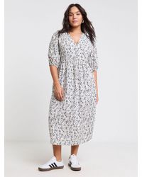 Simply Be - Floral Print Button Through Midi Dress With Pockets - Lyst