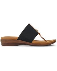 Pavers - Flexible Toe-Post Sandals - Lyst