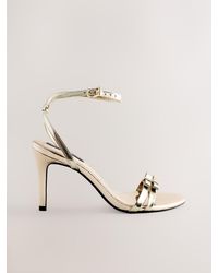 Next - Tabitha Simmons X Midnight Siren Bow Detail Sandalen Mit Absatz - Lyst