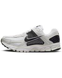 Nike - Zoom Vomero 5 Shoes - Lyst