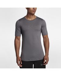 nike training utility short sleeve