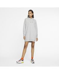 Nike Abito in fleece Sportswear Essential - Grigio