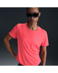 Nike - Tempo Dri-Fit Hardlooptop Met Korte Mouwen Voor - Lyst