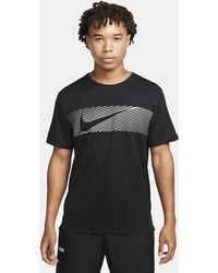 Nike - Miler Flash Uv-Hardlooptop Met Korte Mouwen En Dri-Fit Voor - Lyst