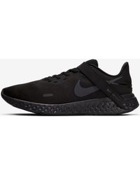 nike revolution 4 flyease men's