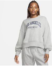 Nike - Sportswear Phoenix Fleece Over-oversized Crew-neck Graphic Sweatshirt - Lyst