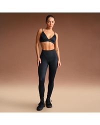 Nike - Skims Shine High-Waisted V-Panel 26" Leggings - Lyst