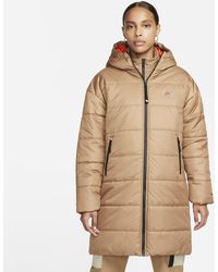 Women's Nike Padded and down jackets from A$140 | Lyst Australia