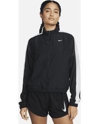 Nike - Dri-fit Swoosh Run Running Jacket Polyester - Lyst