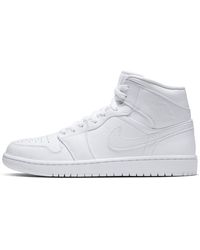 nike mid top trainers
