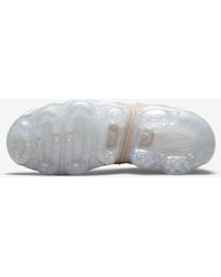 women's white vapormax plus